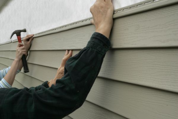 Cost of Insulated Siding Installation in Joplin